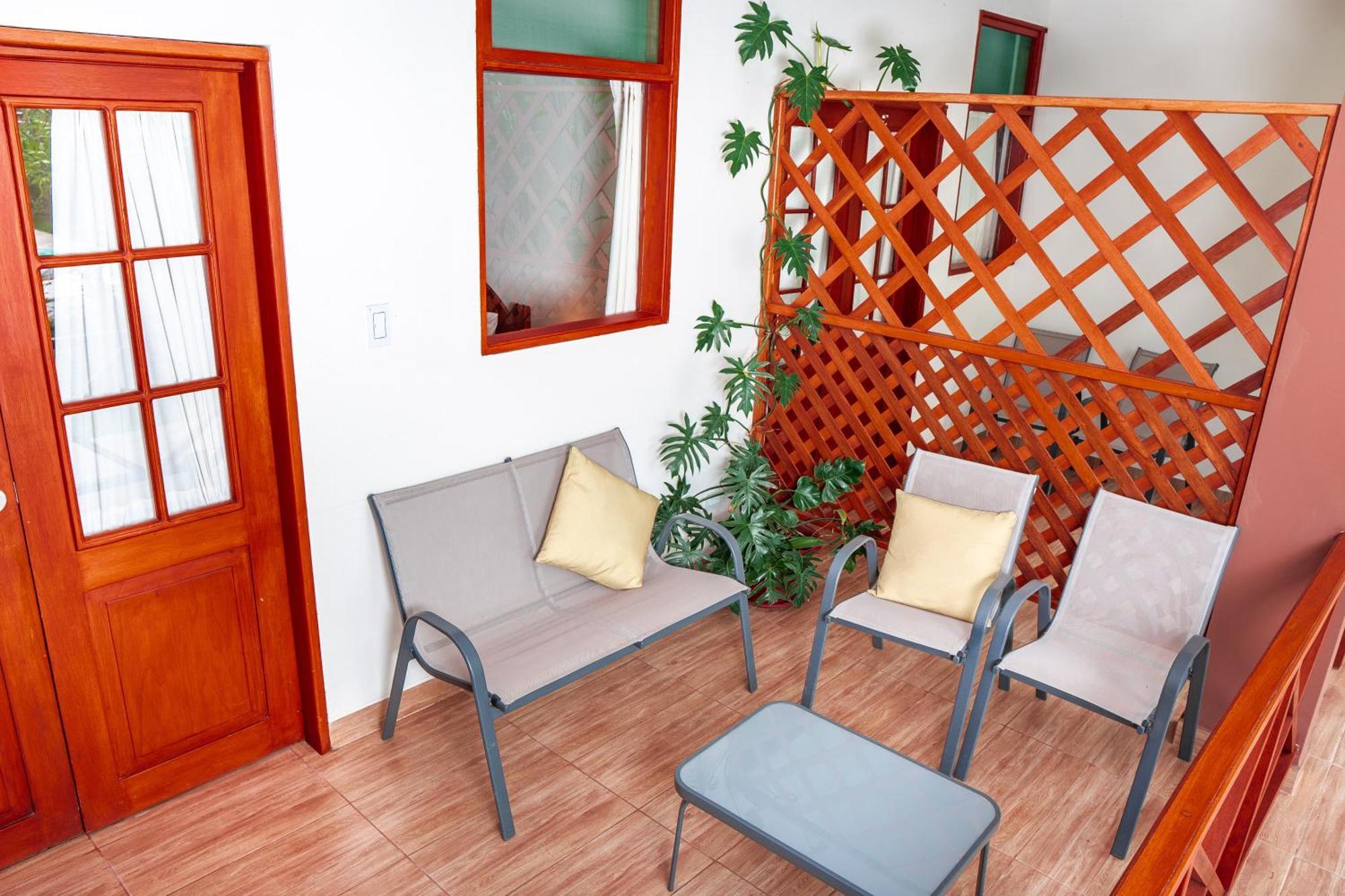 Laguna Azul Hotel & Suites Sauce Extérieur photo