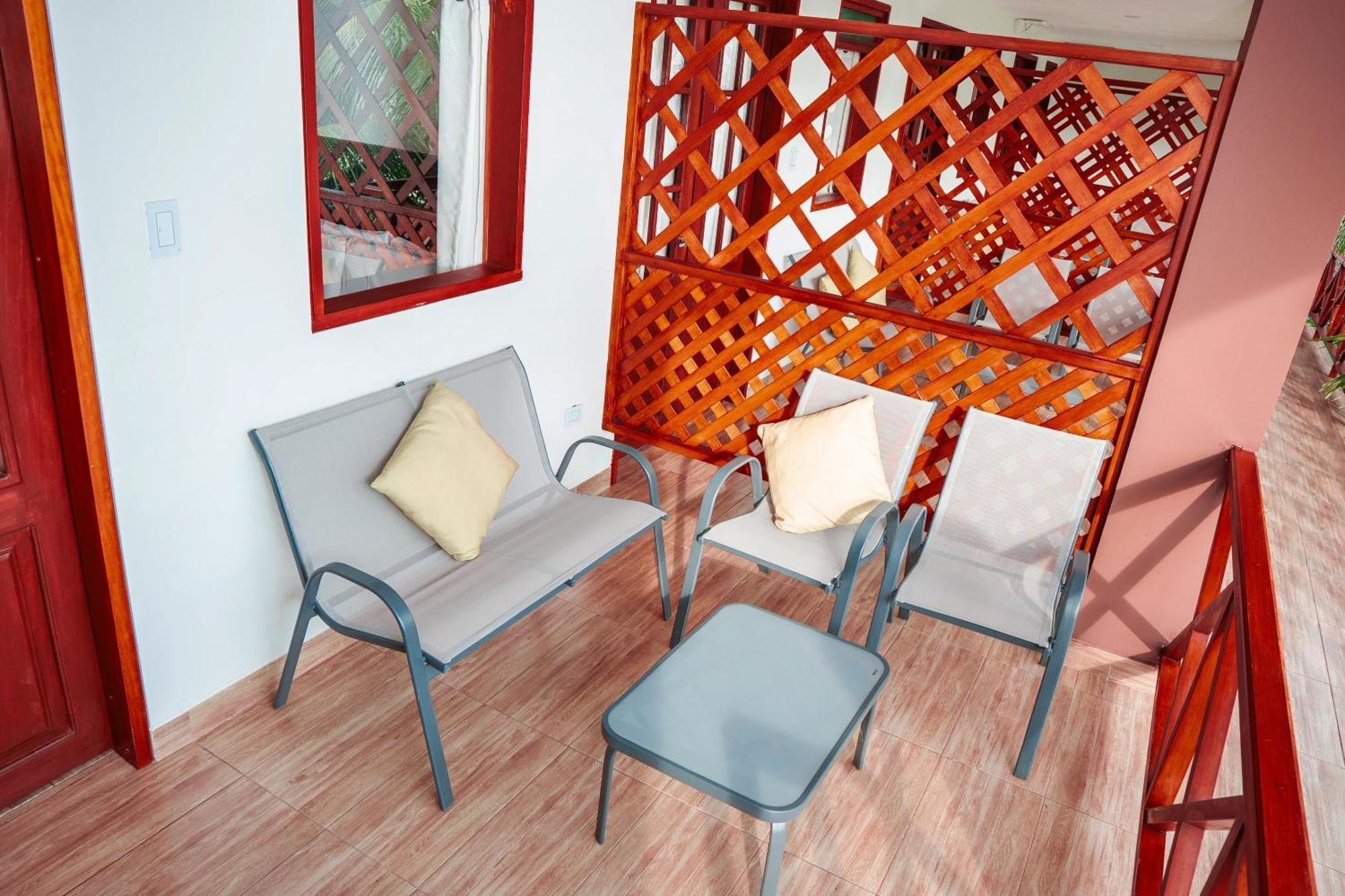 Laguna Azul Hotel & Suites Sauce Extérieur photo