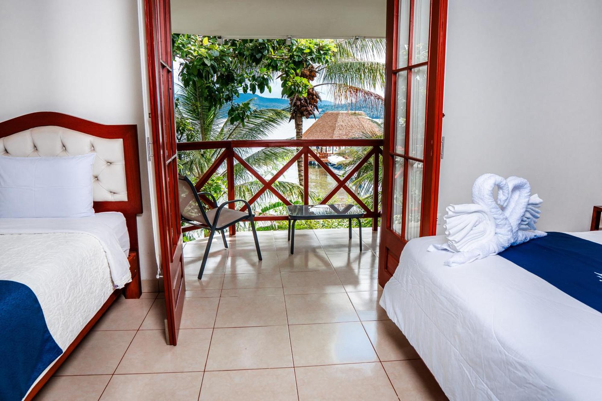 Laguna Azul Hotel & Suites Sauce Extérieur photo