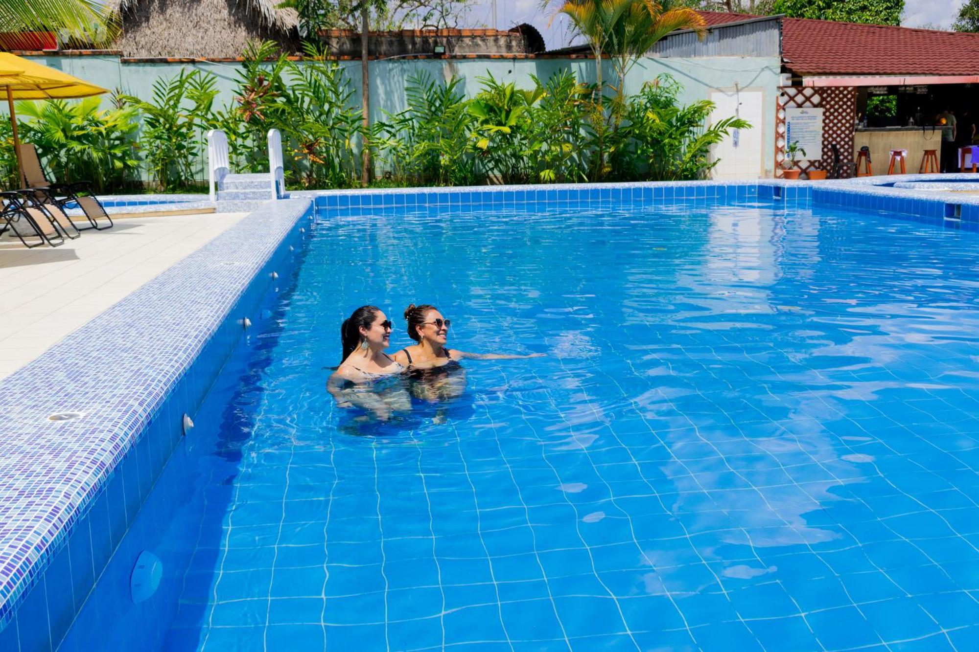 Laguna Azul Hotel & Suites Sauce Extérieur photo