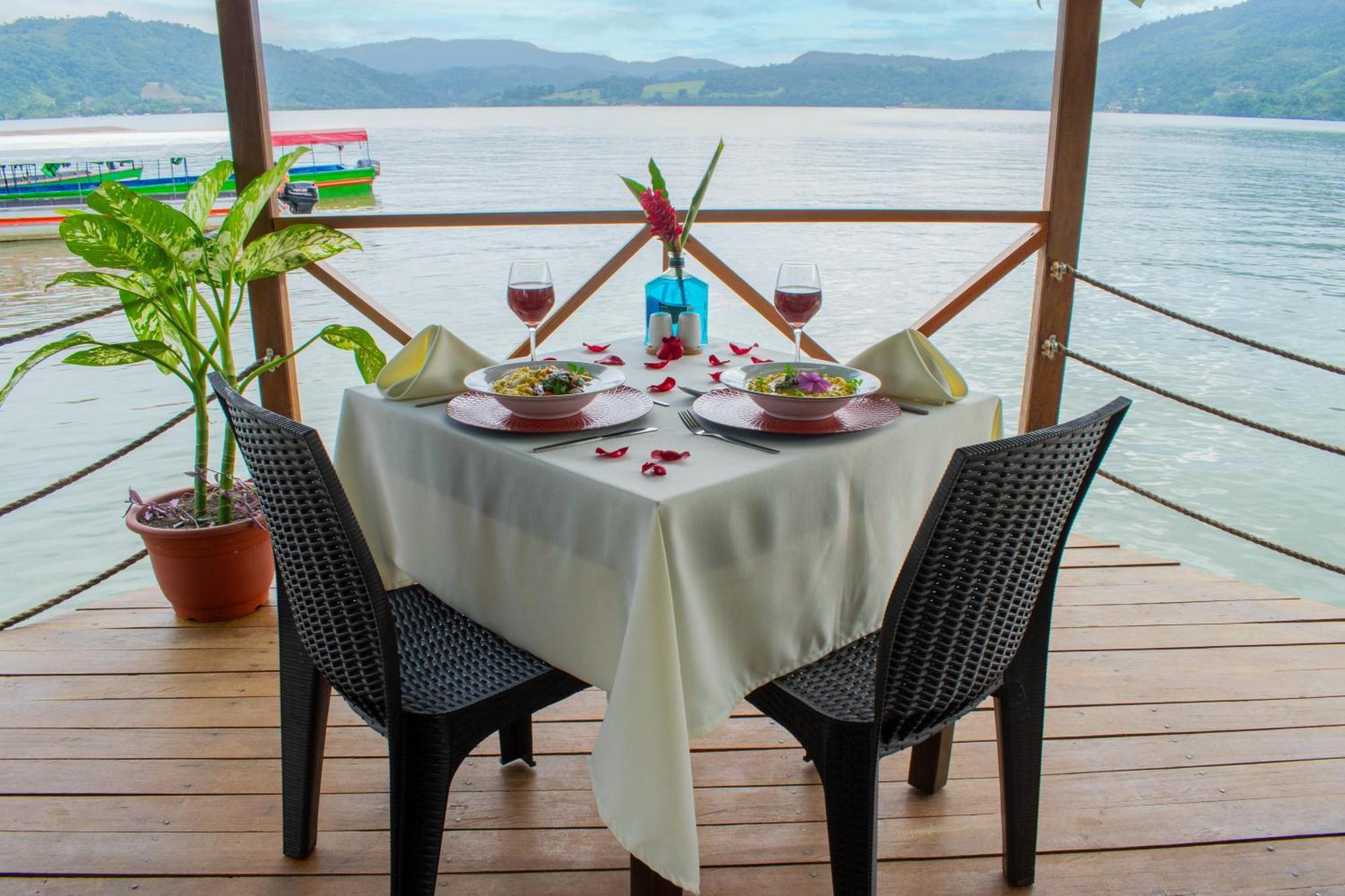 Laguna Azul Hotel & Suites Sauce Extérieur photo