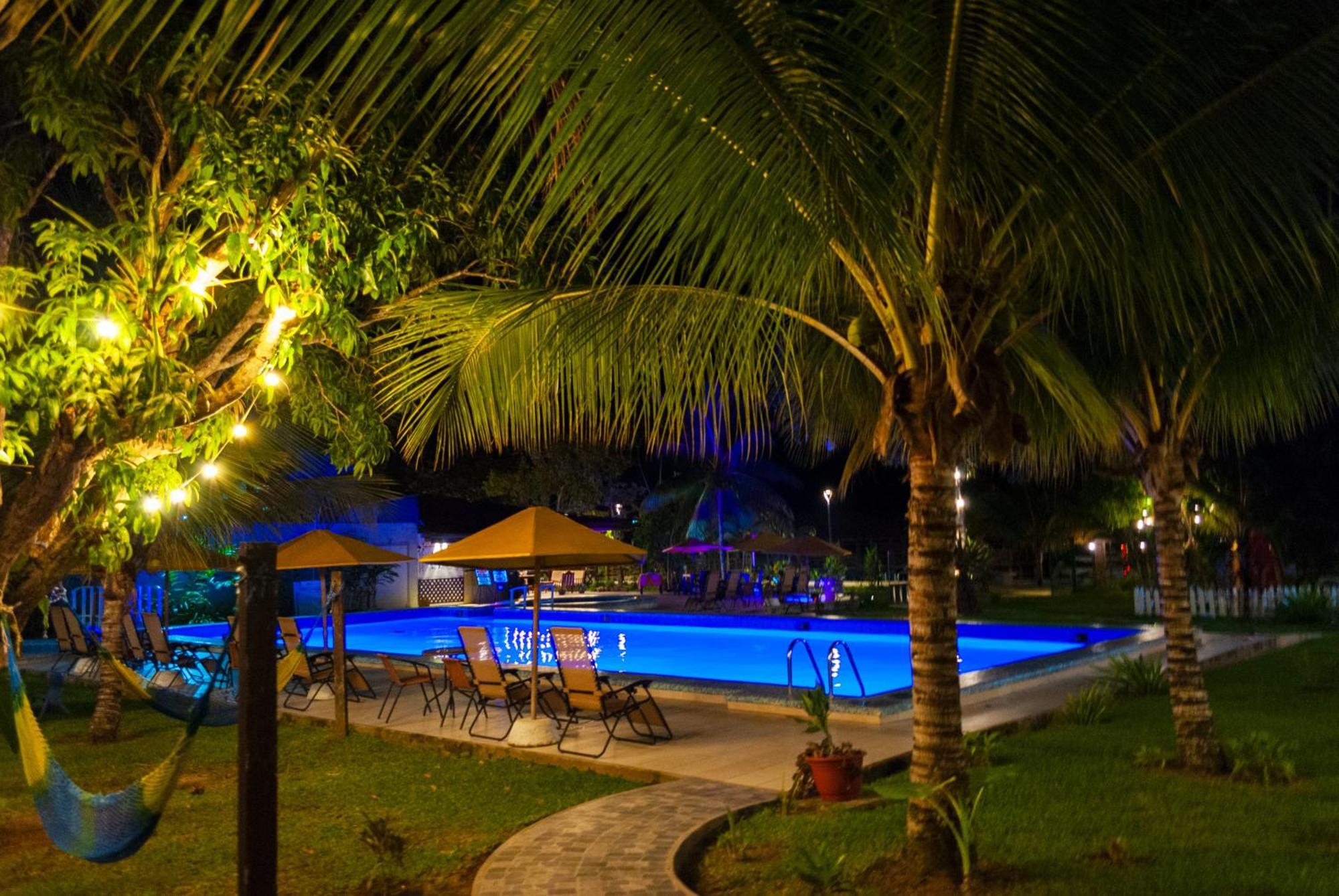 Laguna Azul Hotel & Suites Sauce Extérieur photo